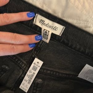 Popular brand Madewell vintage fit jeans.